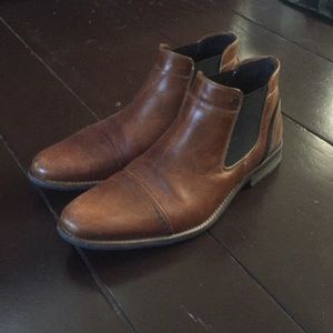 Chelsea boots